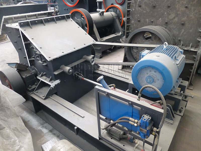 新型液压开箱制砂机一键液压开箱式破碎机石英石玄武岩制砂机