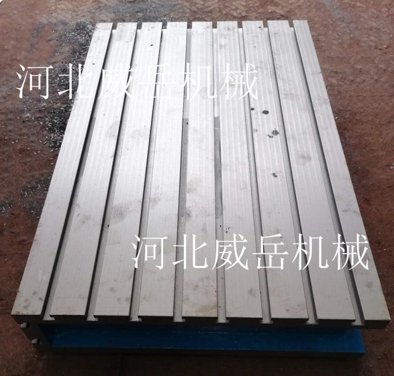 山东厂家铸铁平台2×4米尺寸多可选择 大量现货提供试验平台