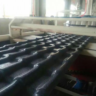 PVC仿古树脂瓦生产线_屋面隔热琉璃瓦设备