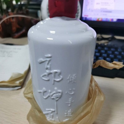郭坤亮定制酒 酱香型白酒 商务招待